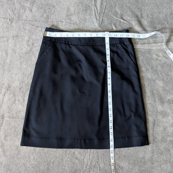 Banana Republic Black Stretch Mini Skirt Women's Size 2 - Picture 4 of 4